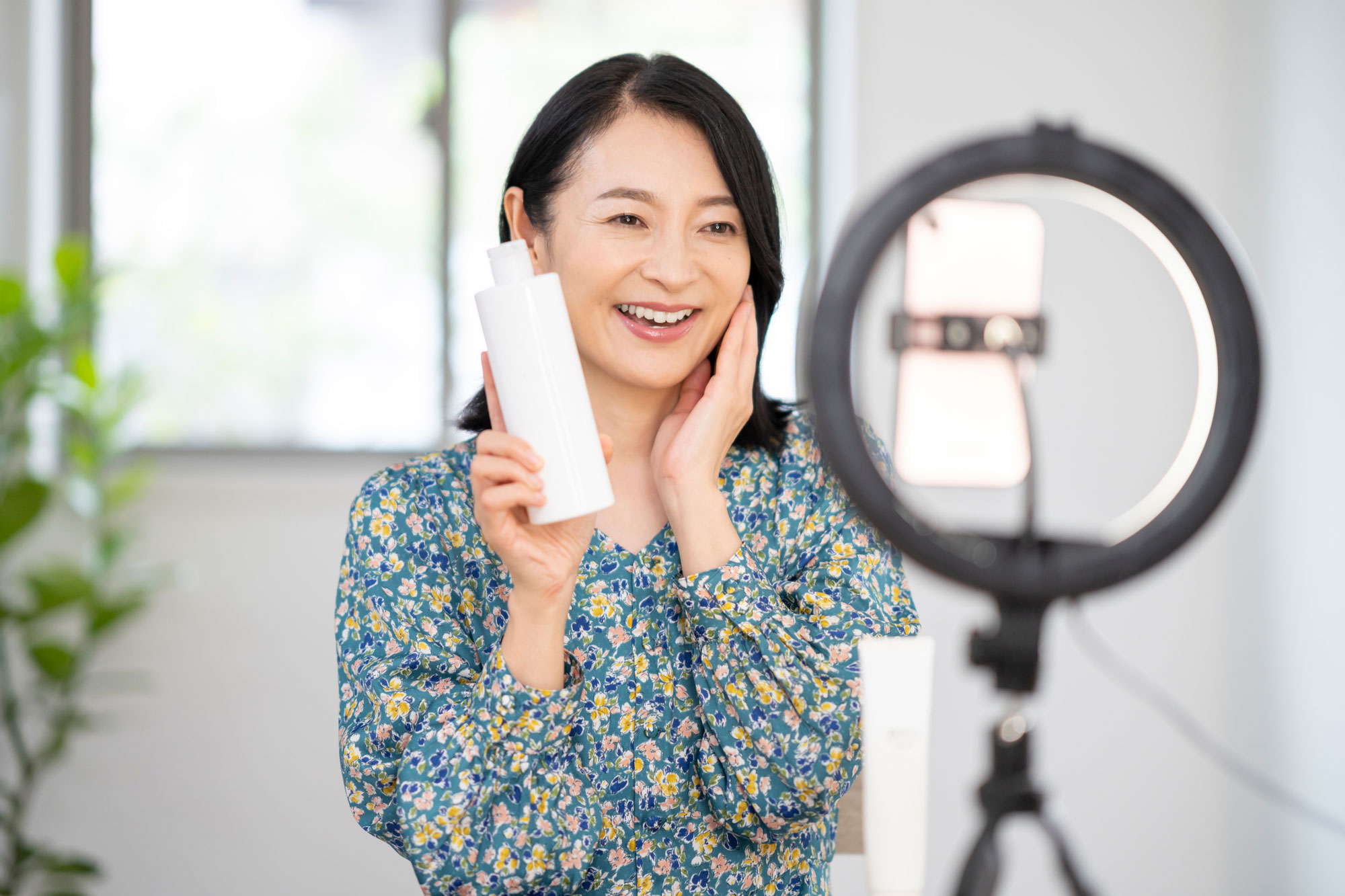 「ライブ販売」の浸透