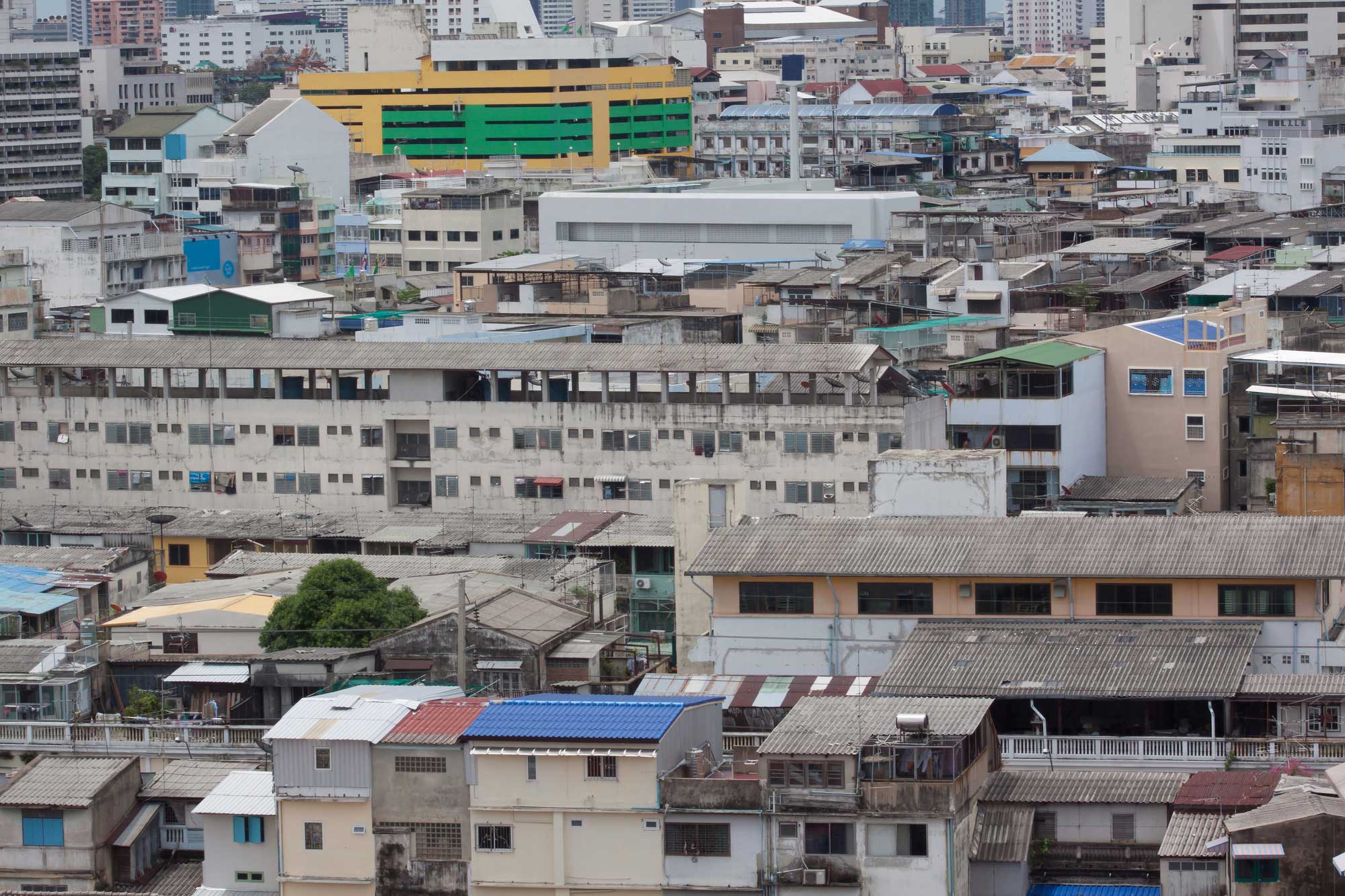 日常の運用費用と地域ごとの生活水準の差