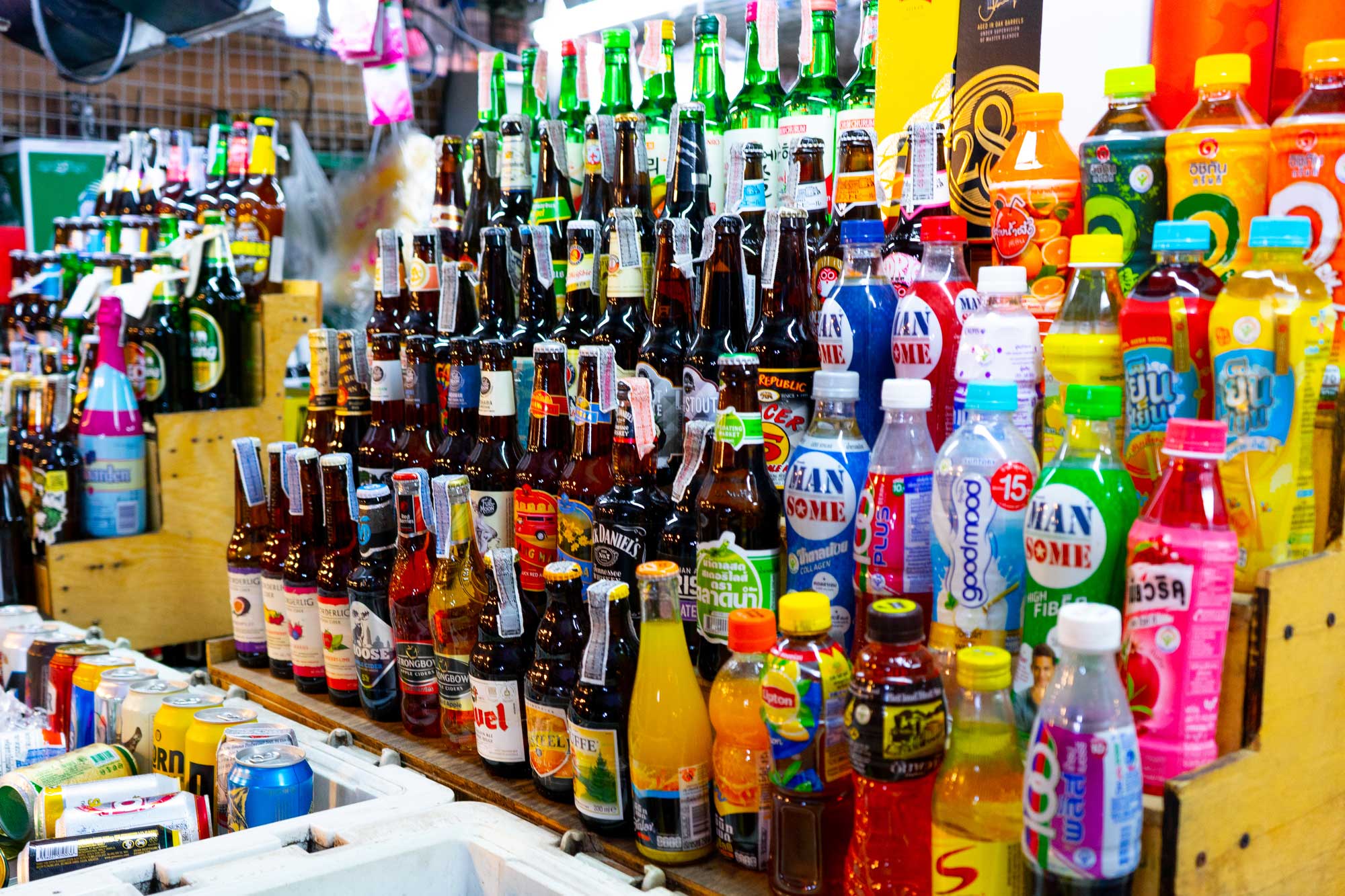 アルコール販売・飲酒の基本ルール：最新の規制緩和と注意点