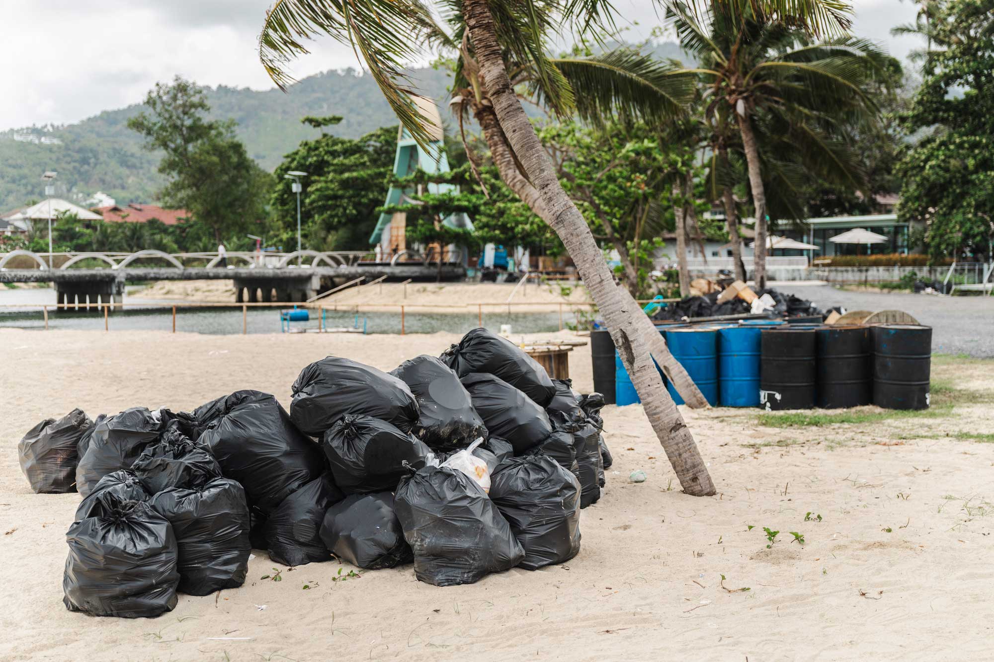 プラスチックごみ問題と水質汚濁へのアプローチ